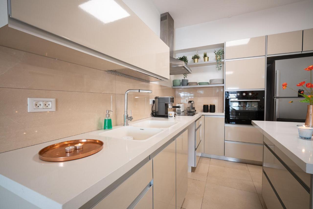 Harav Kuk Modern Apartment By Nimizz Ιερουσαλήμ Εξωτερικό φωτογραφία